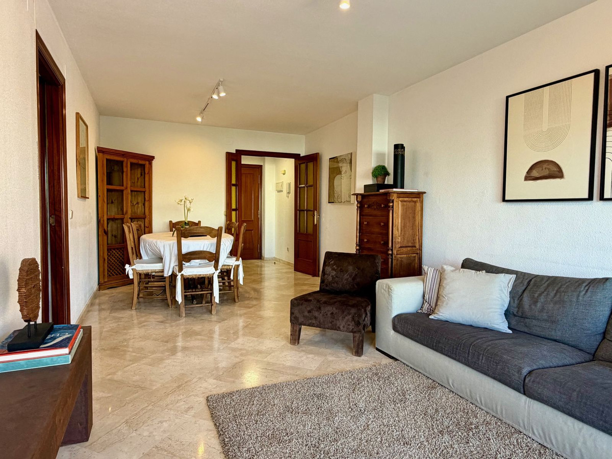 3 Bed Apartment for sale in Marbella Costa Del Sol, Málaga, Spain