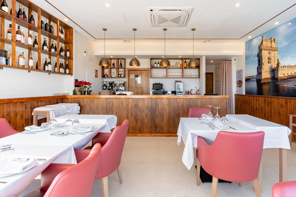 Se vende Restaurante  en Costa Del Sol, Málaga, España