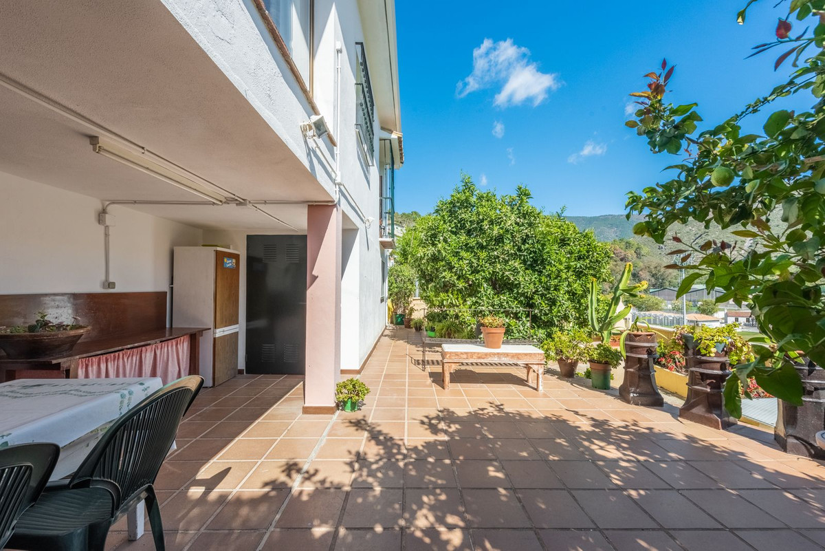 Se vende Apartamento Planta Baja de 3 dormitorios en Costa Del Sol, Málaga, España