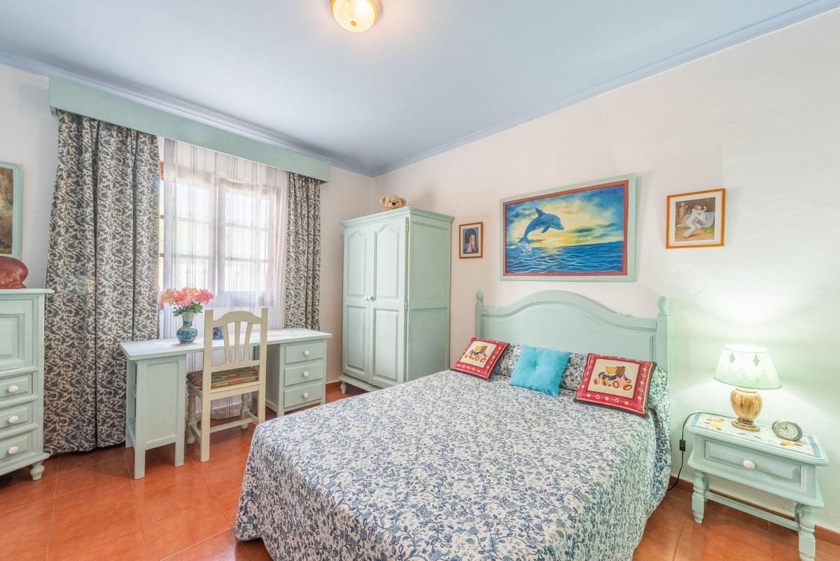 Se vende Apartamento Planta Baja de 3 dormitorios en Costa Del Sol, Málaga, España