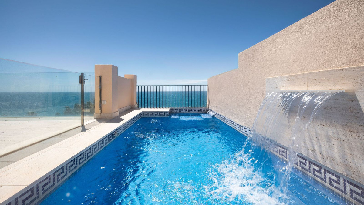 Se vende Ático Dúplex de 6 dormitorios en Costa Del Sol, Málaga, España