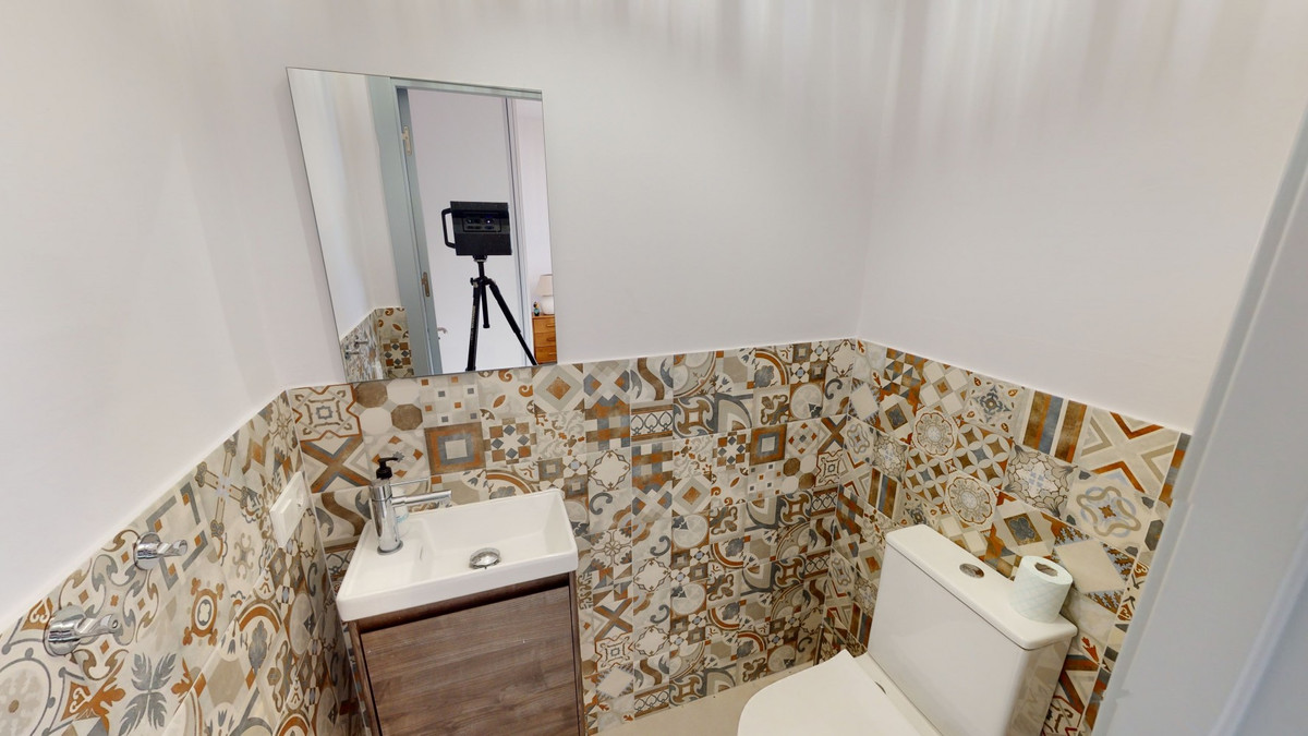 2 Bed Townhouse for sale in Caleta De Vélez Costa Del Sol East, Málaga, Spain