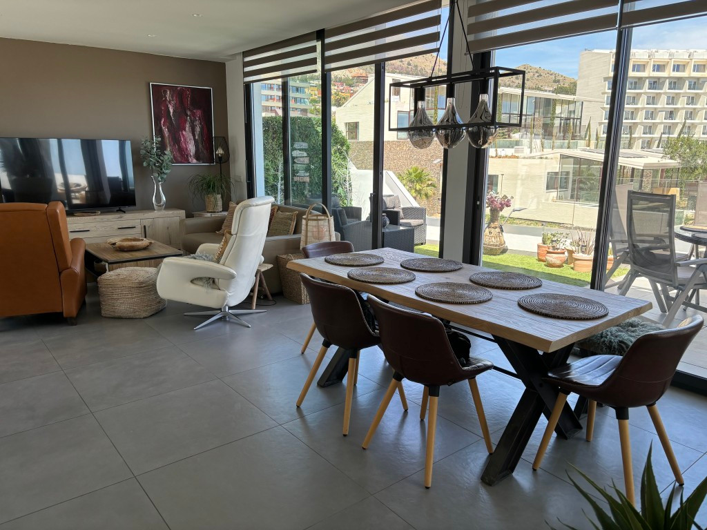 2 Bed Apartment for sale in Higueron Costa Del Sol, Málaga, Spain