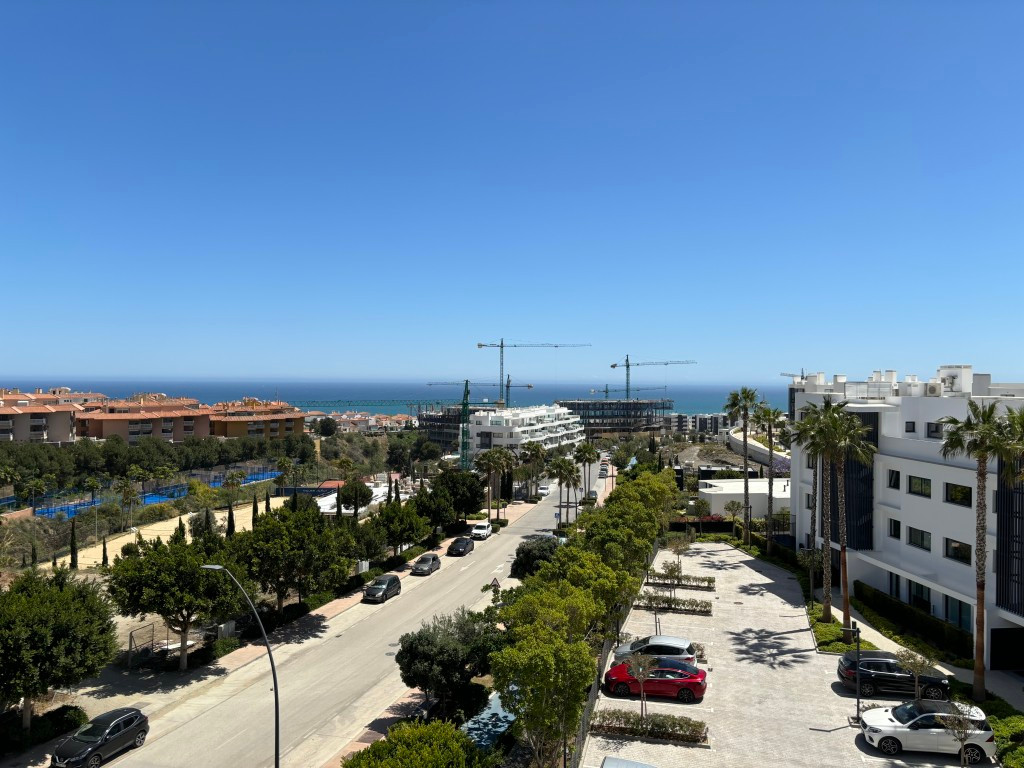 2 Bed Apartment for sale in Higueron Costa Del Sol, Málaga, Spain