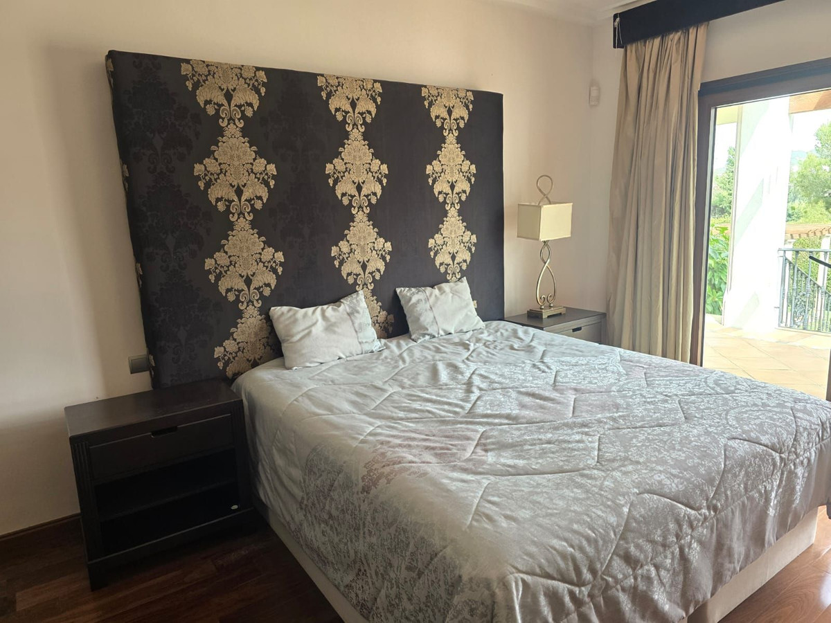 Se vende Villa - Chalet de 6 dormitorios en Costa Del Sol, Málaga, España