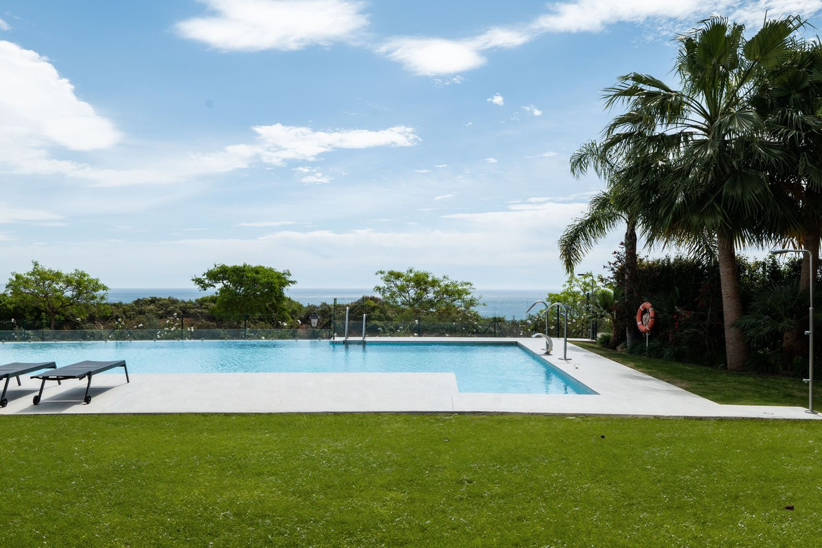 3 Bed Townhouse for sale in Casares Costa Del Sol, Málaga, Spain