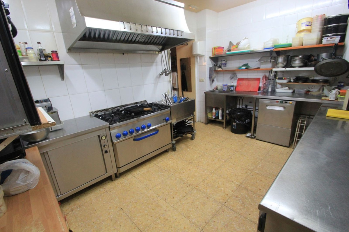 Commercial unit for sale in Calpe Costa Blanca, Alicante, Spain