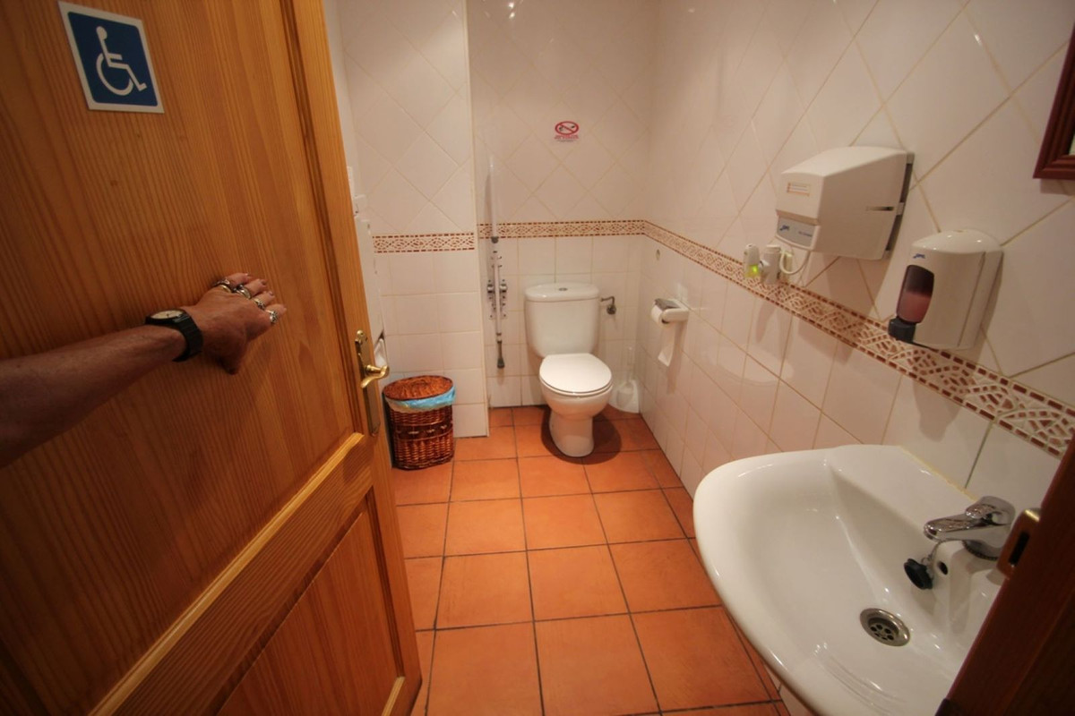 Commercial unit for sale in Calpe Costa Blanca, Alicante, Spain