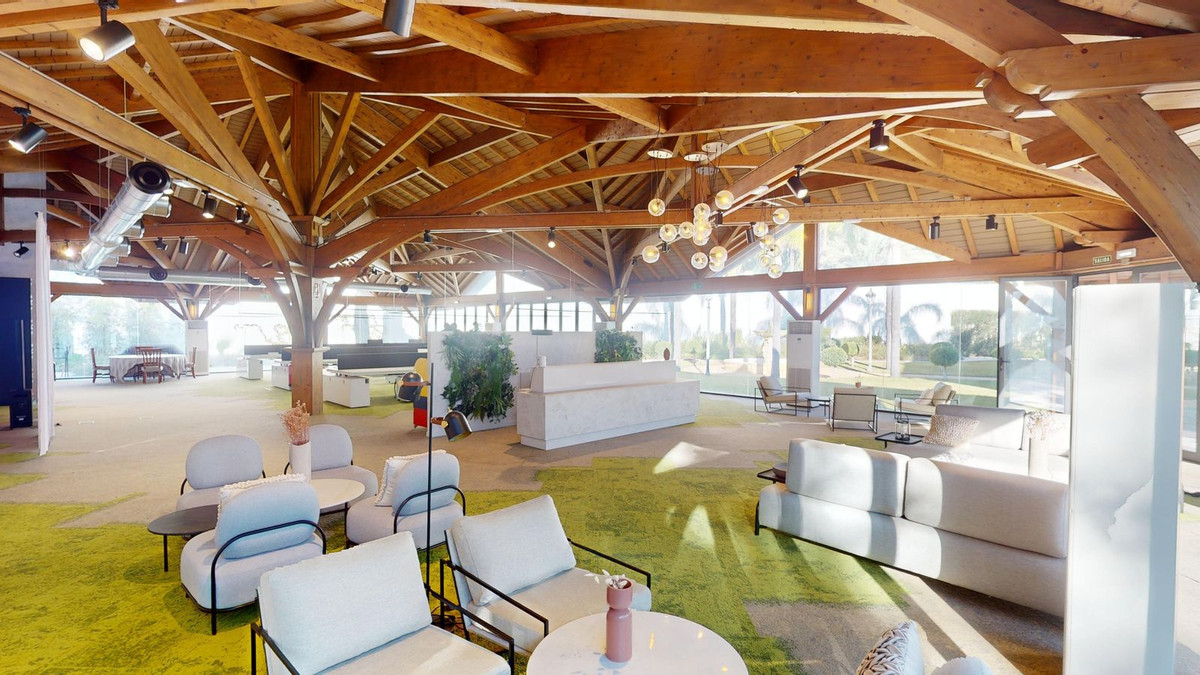 Commercial unit for sale in Torremolinos Costa Del Sol, Málaga, Spain