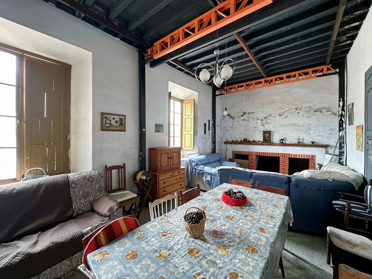 Se vende Finca - Cortijo de 8 dormitorios en Málaga Ciudad, Málaga, España