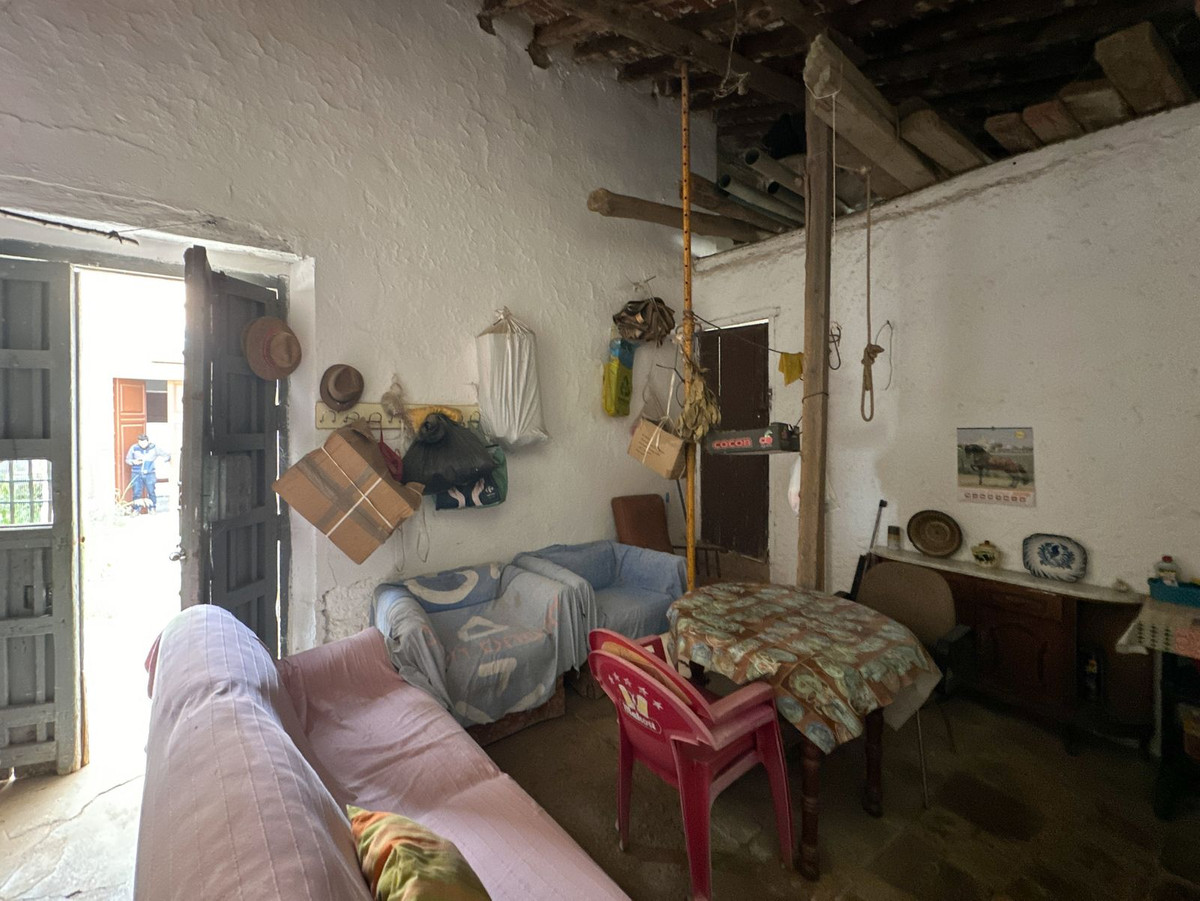 Se vende Finca - Cortijo de 8 dormitorios en Málaga Ciudad, Málaga, España