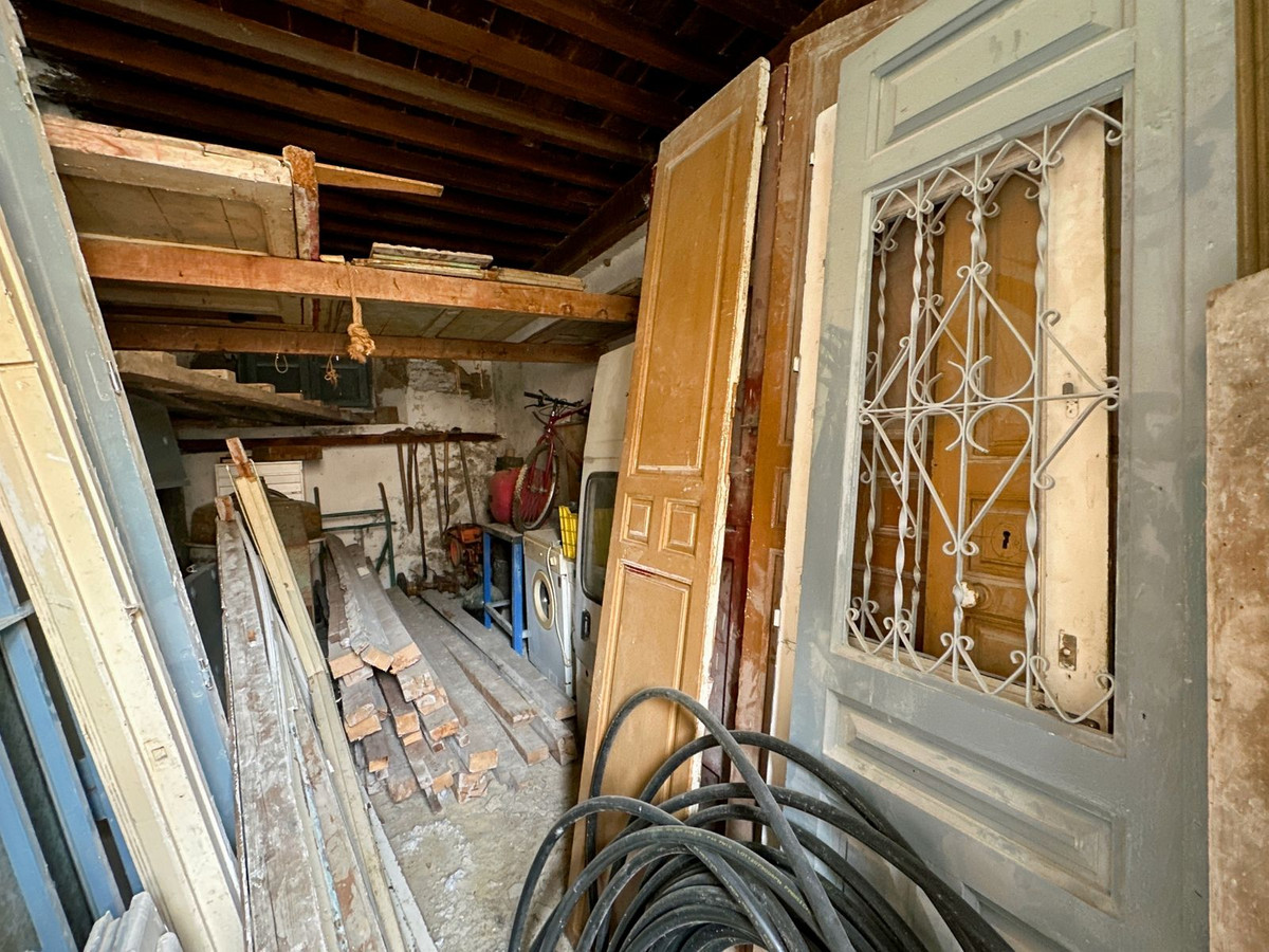 Se vende Finca - Cortijo de 8 dormitorios en Málaga Ciudad, Málaga, España