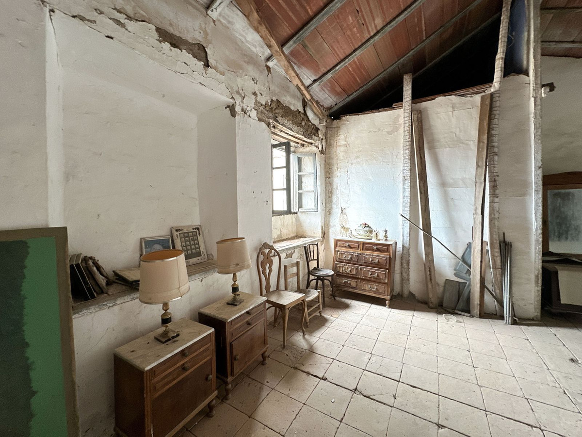 Se vende Finca - Cortijo de 8 dormitorios en Málaga Ciudad, Málaga, España