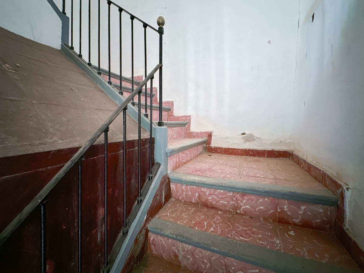 Se vende Finca - Cortijo de 8 dormitorios en Málaga Ciudad, Málaga, España
