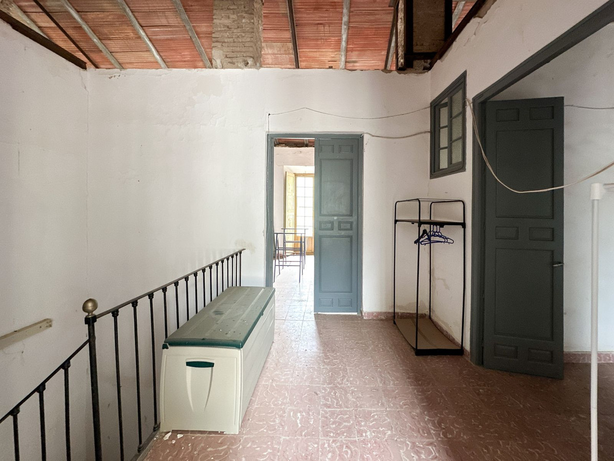 Se vende Finca - Cortijo de 8 dormitorios en Málaga Ciudad, Málaga, España
