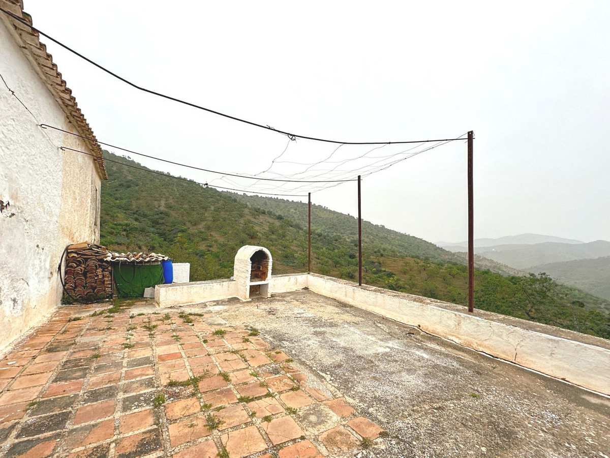 Se vende Finca - Cortijo de 8 dormitorios en Málaga Ciudad, Málaga, España