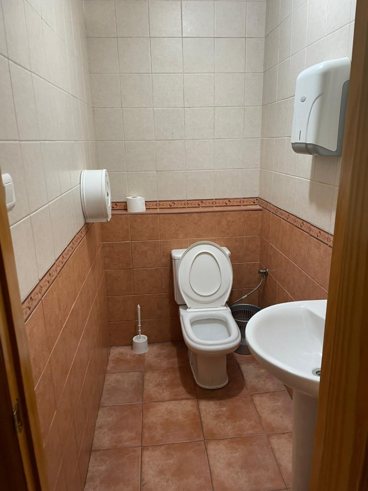 Se vende Restaurante de 1 dormitorios en Costa Del Sol East, Málaga, España