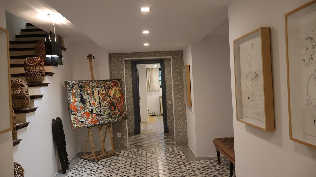 Se vende Villa - Chalet de 5 dormitorios en Costa Del Sol, Málaga, España
