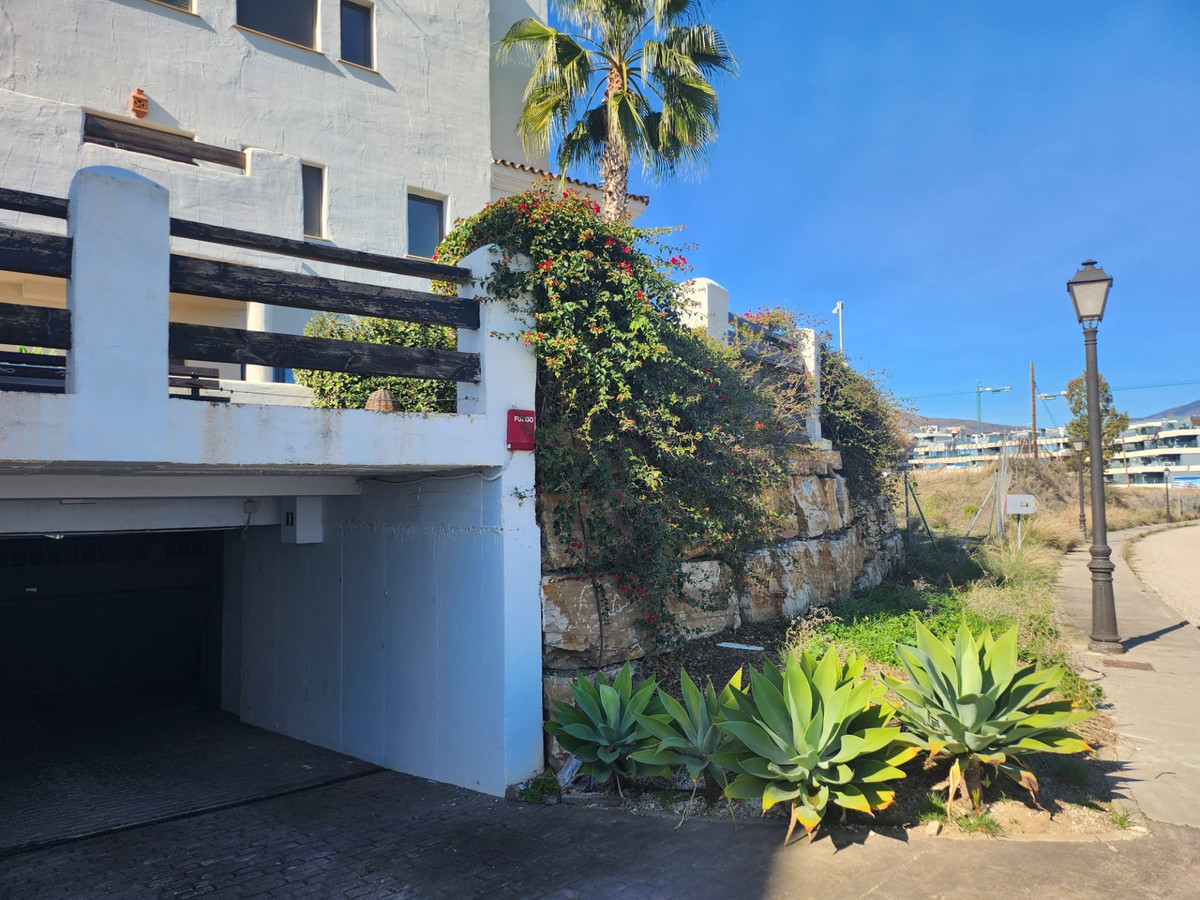 Se vende Aparcamiento  en Costa Del Sol, Málaga, España