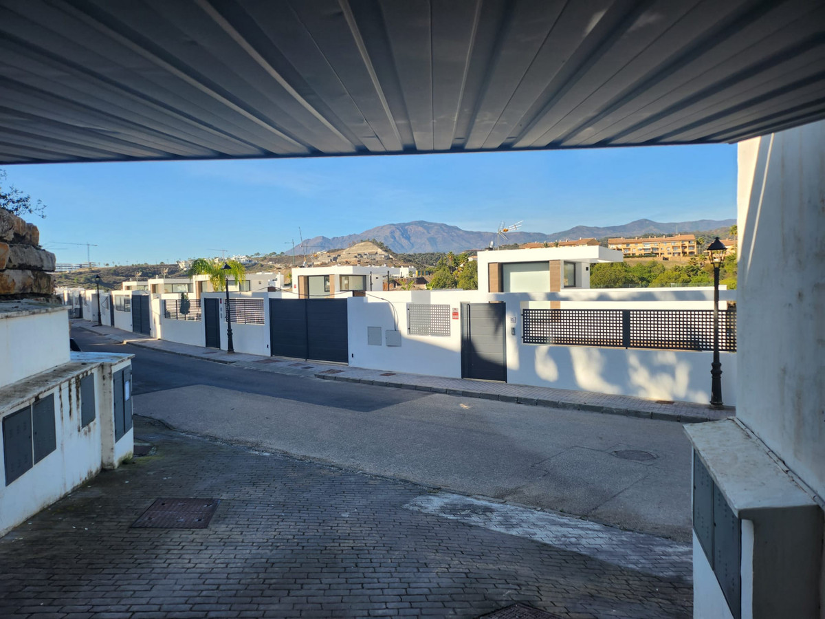 Se vende Aparcamiento  en Costa Del Sol, Málaga, España