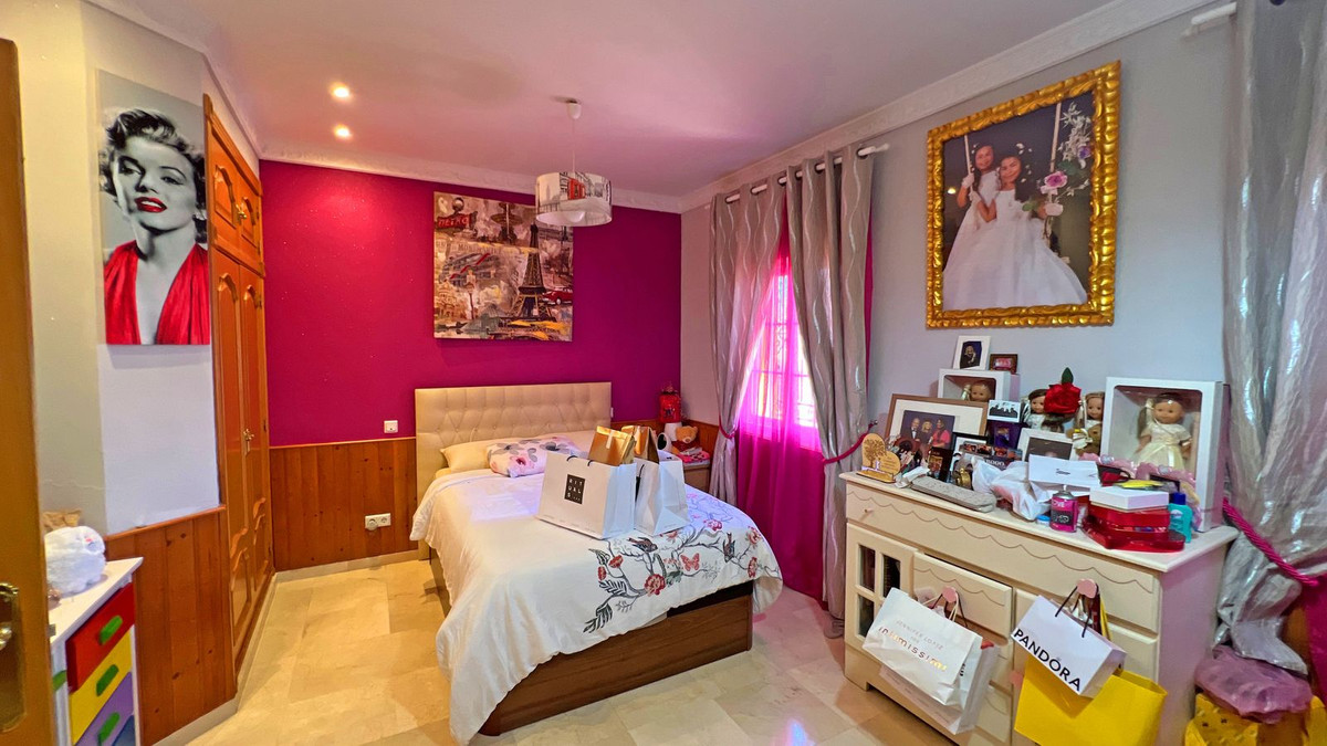 6 Bed Townhouse for sale in Reserva De Marbella Costa Del Sol, Málaga, Spain