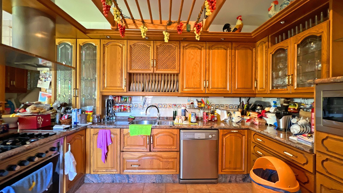 6 Bed Townhouse for sale in Reserva De Marbella Costa Del Sol, Málaga, Spain