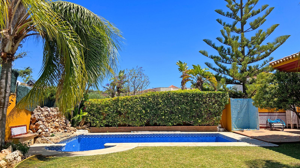 6 Bed Townhouse for sale in Reserva De Marbella Costa Del Sol, Málaga, Spain
