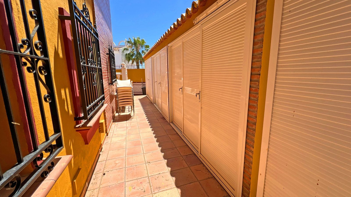 6 Bed Townhouse for sale in Reserva De Marbella Costa Del Sol, Málaga, Spain