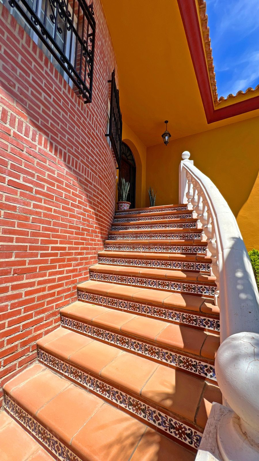 6 Bed Townhouse for sale in Reserva De Marbella Costa Del Sol, Málaga, Spain