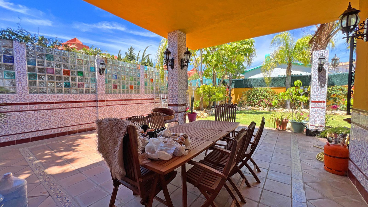 6 Bed Townhouse for sale in Reserva De Marbella Costa Del Sol, Málaga, Spain