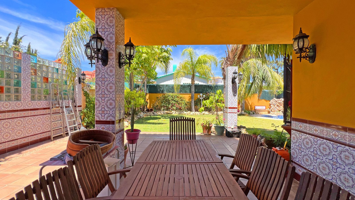 6 Bed Townhouse for sale in Reserva De Marbella Costa Del Sol, Málaga, Spain