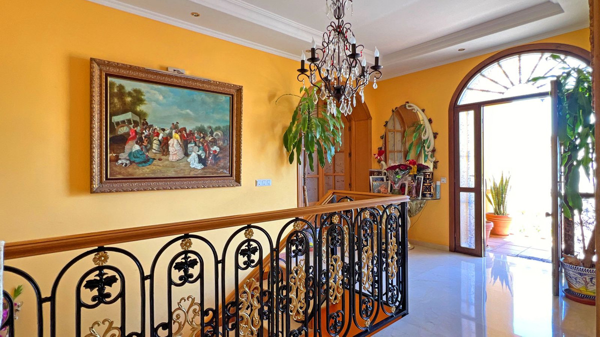 6 Bed Townhouse for sale in Reserva De Marbella Costa Del Sol, Málaga, Spain