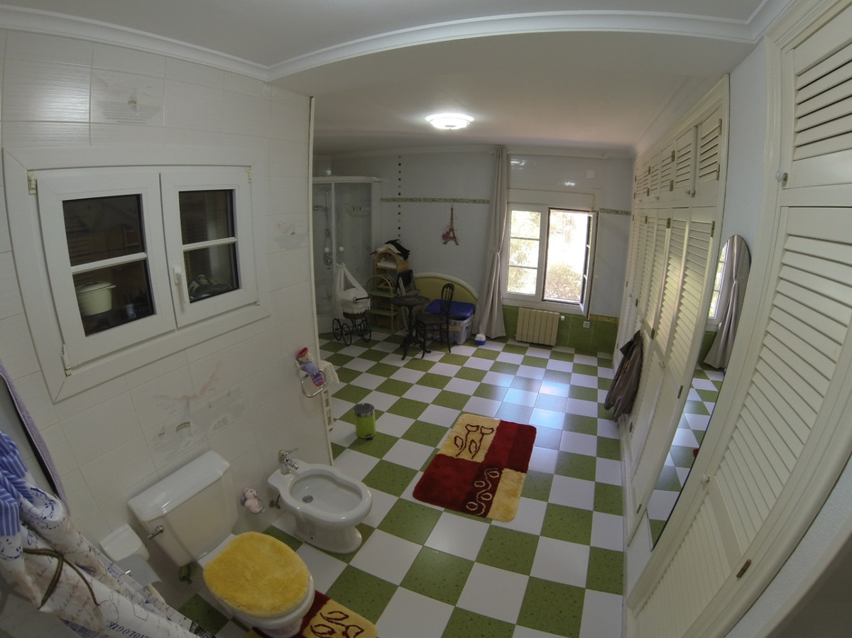 6 Bed Townhouse for sale in Denia Costa Blanca, Alicante, Spain