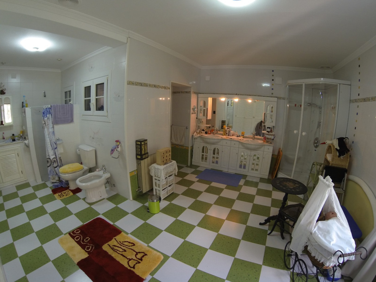 6 Bed Townhouse for sale in Denia Costa Blanca, Alicante, Spain