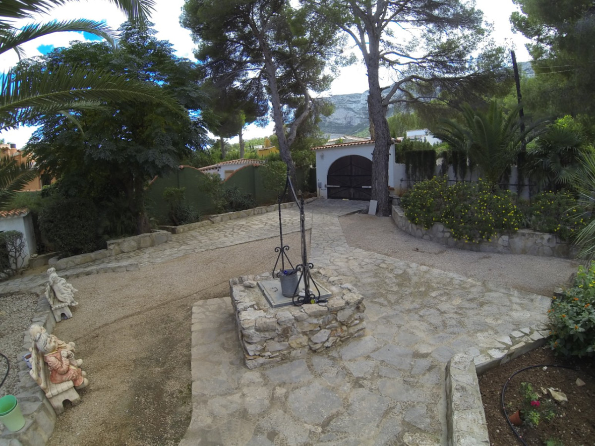 6 Bed Townhouse for sale in Denia Costa Blanca, Alicante, Spain