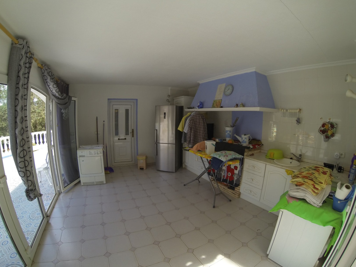 6 Bed Townhouse for sale in Denia Costa Blanca, Alicante, Spain