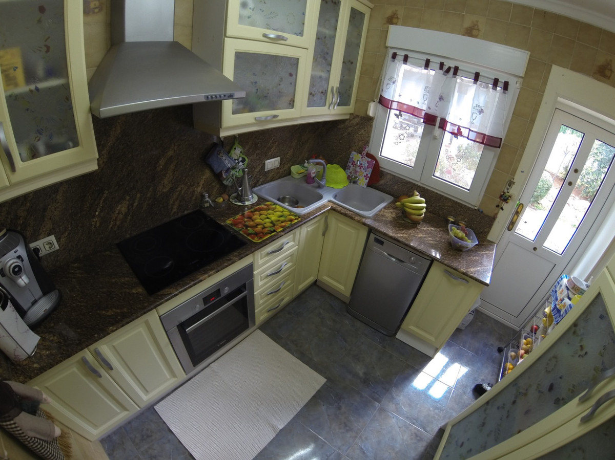 6 Bed Townhouse for sale in Denia Costa Blanca, Alicante, Spain