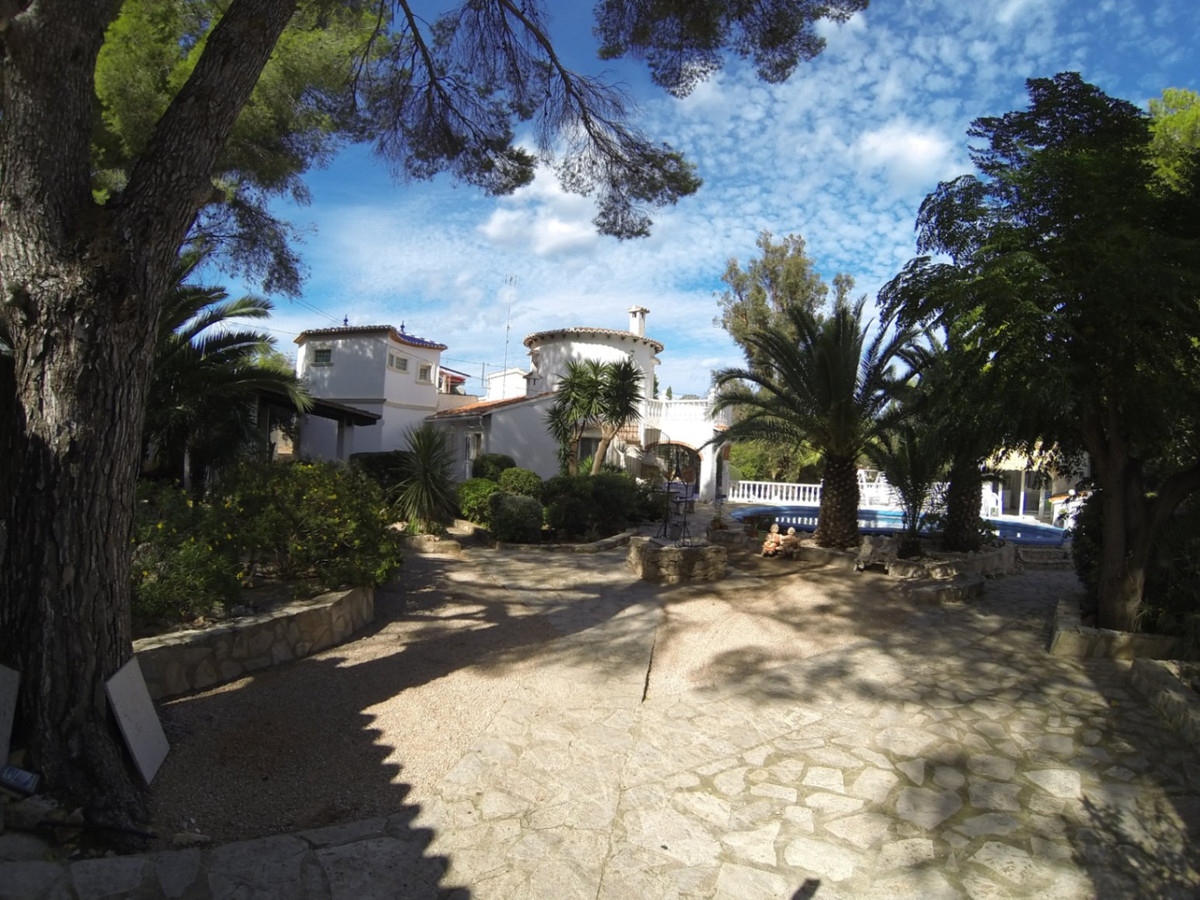 6 Bed Townhouse for sale in Denia Costa Blanca, Alicante, Spain