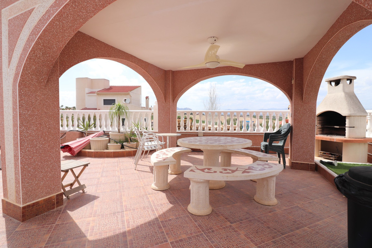 Se vende Villa - Chalet de 4 dormitorios en Costa Blanca, Alicante, España