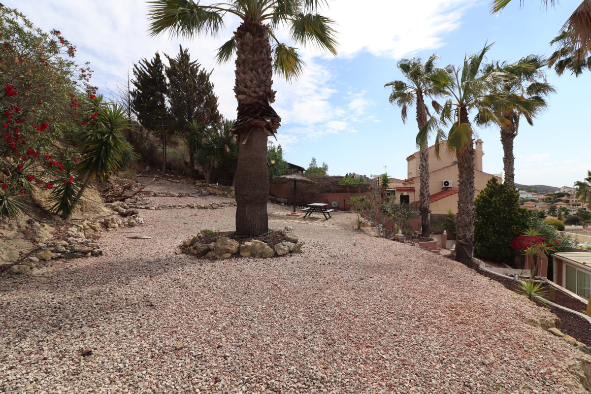 Se vende Villa - Chalet de 4 dormitorios en Costa Blanca, Alicante, España