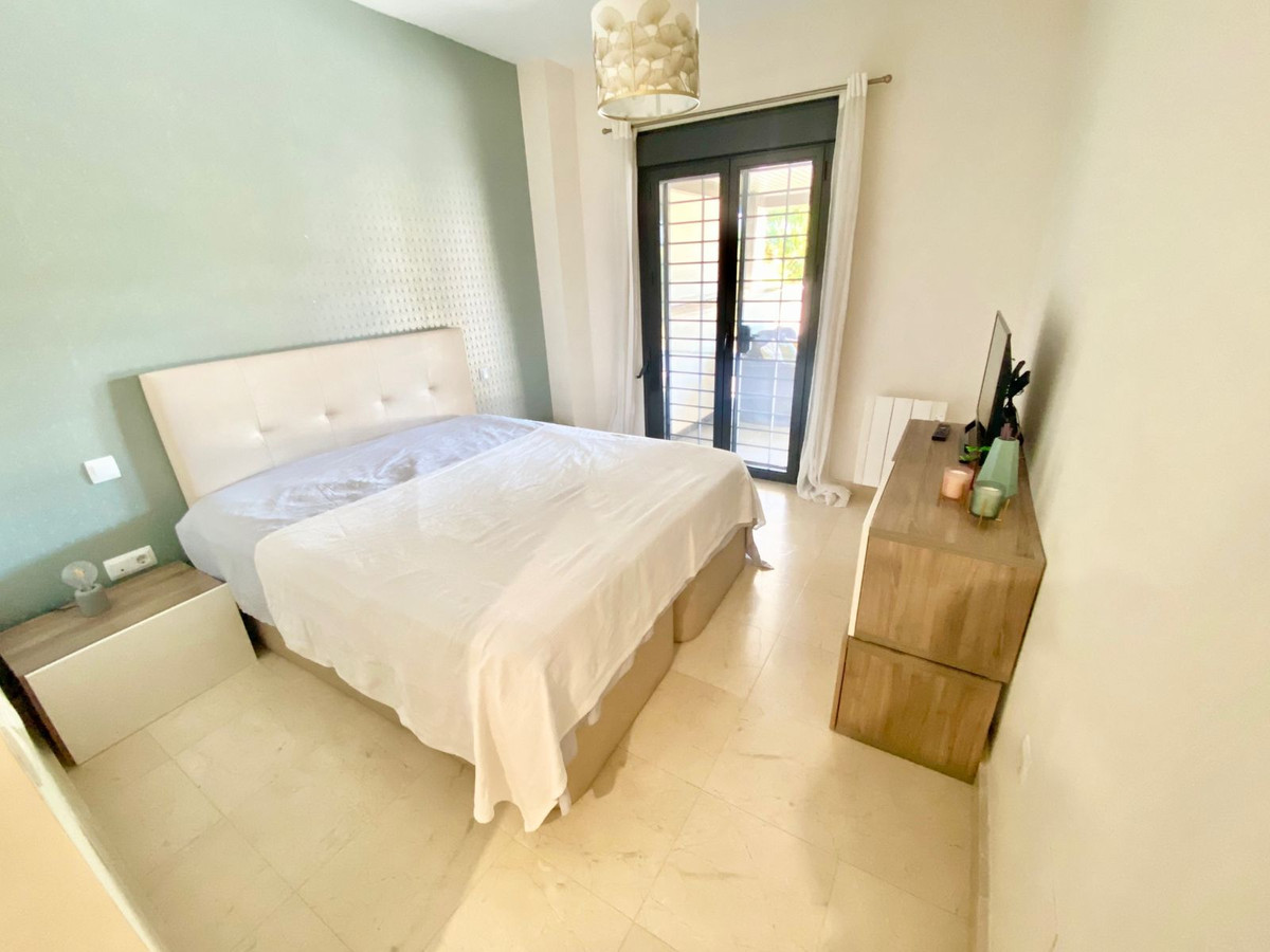 Se vende Apartamento Planta Baja de 2 dormitorios en Costa Del Sol, Málaga, España