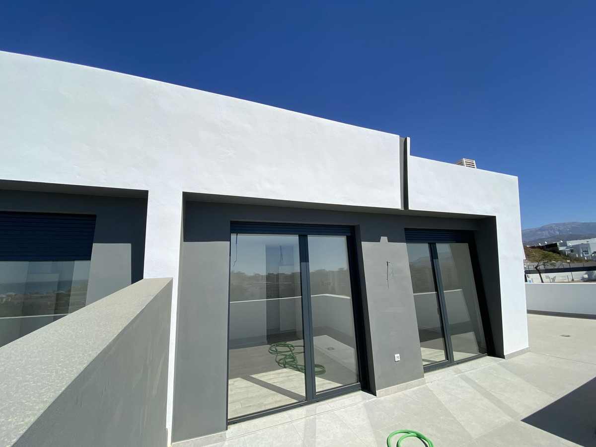 3 Bed Townhouse for sale in Torre Del Mar Costa Del Sol East, Málaga, Spain