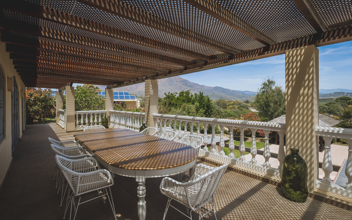 Se vende Villa - Chalet de 7 dormitorios en Costa Del Sol, Málaga, España