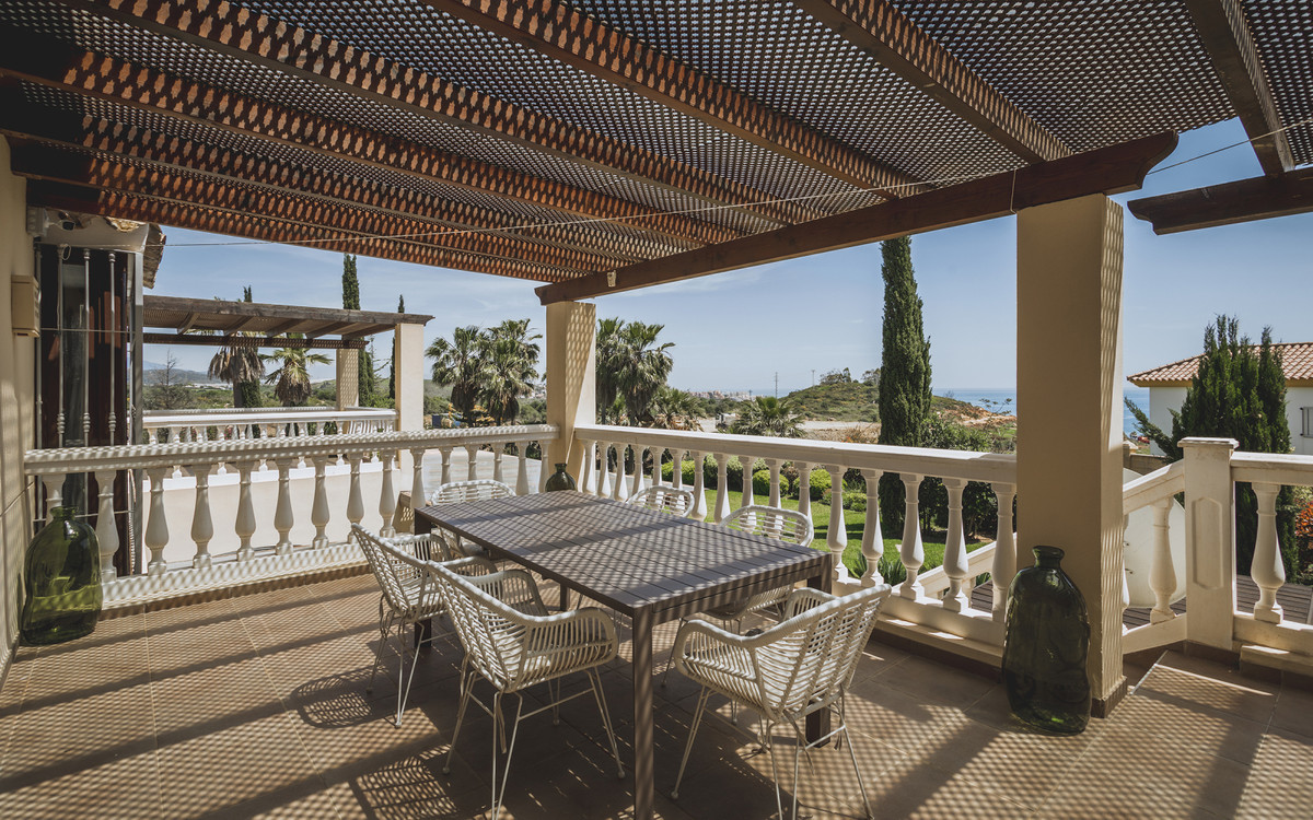 Se vende Villa - Chalet de 7 dormitorios en Costa Del Sol, Málaga, España