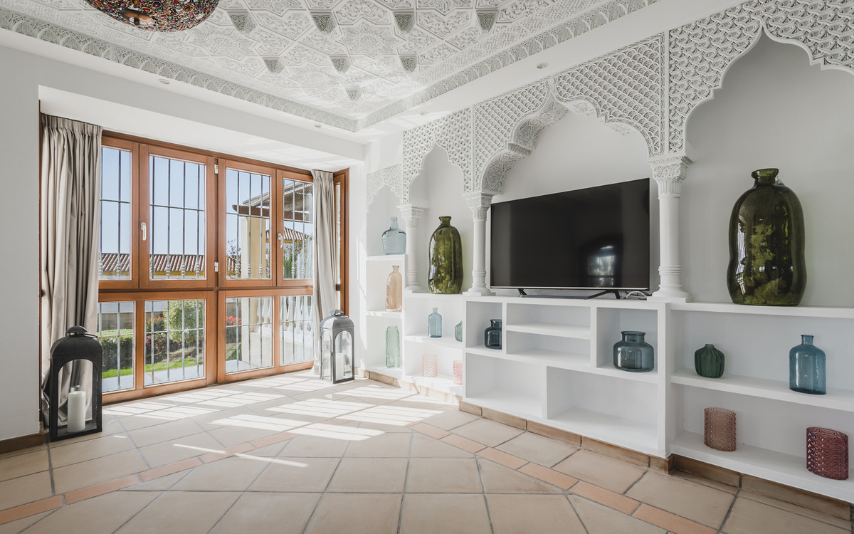 Se vende Villa - Chalet de 7 dormitorios en Costa Del Sol, Málaga, España