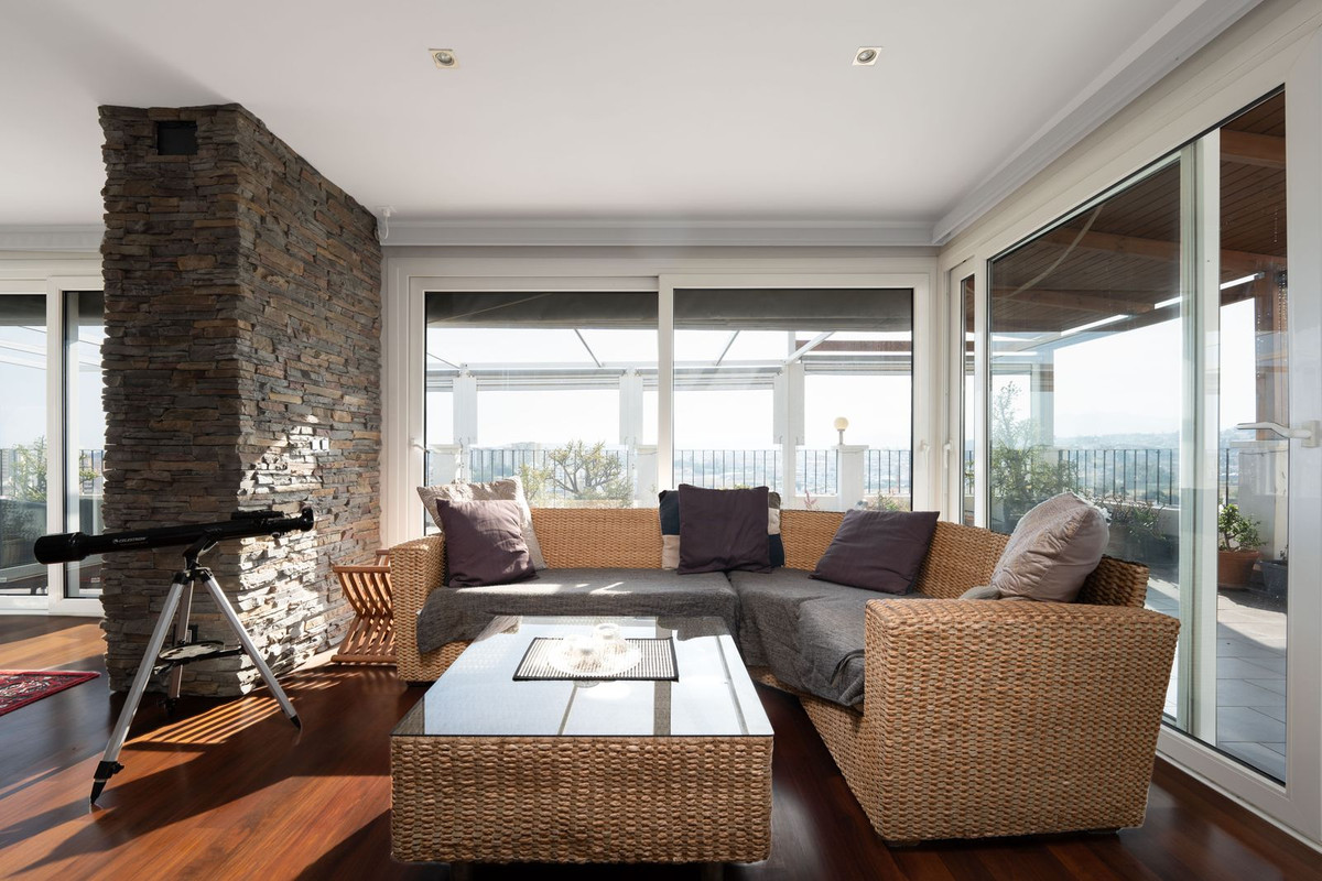 3 Bed Apartment for sale in Fuengirola Costa Del Sol, Málaga, Spain