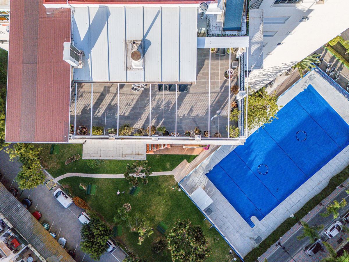 3 Bed Apartment for sale in Fuengirola Costa Del Sol, Málaga, Spain
