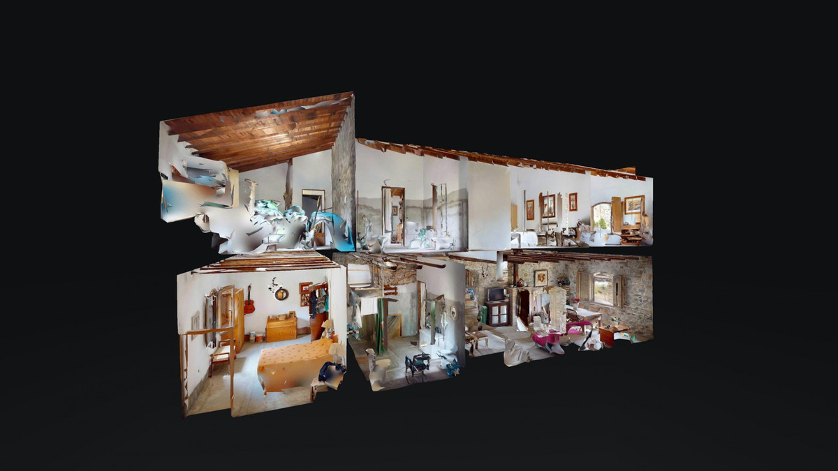 7 Bed Townhouse for sale in Moclinejo Costa Del Sol East, Málaga, Spain