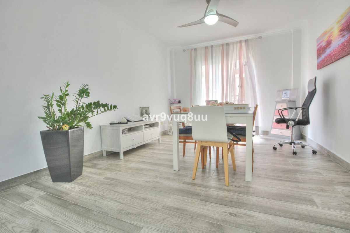 Se vende Local comercial de 2 dormitorios en Costa Del Sol, Málaga, España