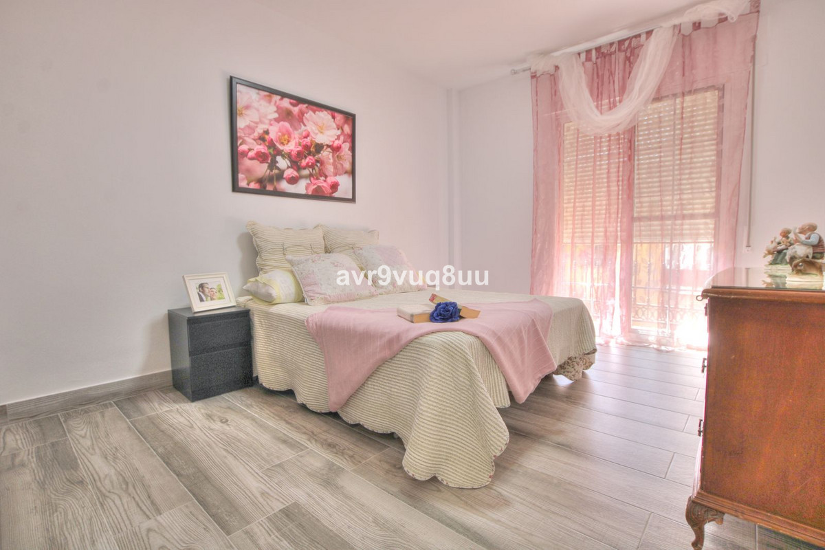 Se vende Local comercial de 2 dormitorios en Costa Del Sol, Málaga, España